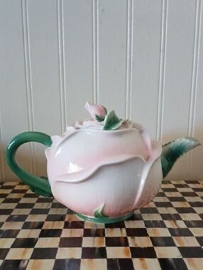 Pier 1 Imports Pink Rose Bud Shaped Flower Teapot Handpainted Flowers Ornate